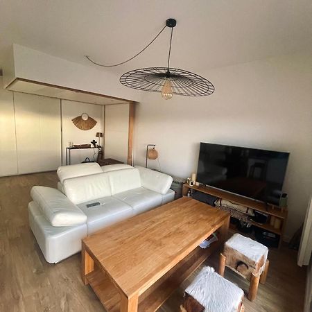 Appartement Vue Mer Proche Plage Et Centre Granville Esterno foto