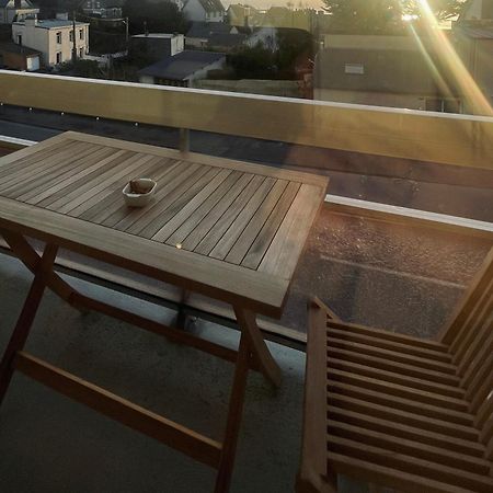 Appartement Vue Mer Proche Plage Et Centre Granville Esterno foto